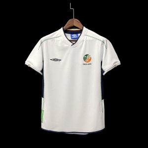 Retro 2002 Ireland Away Soccer Jersey