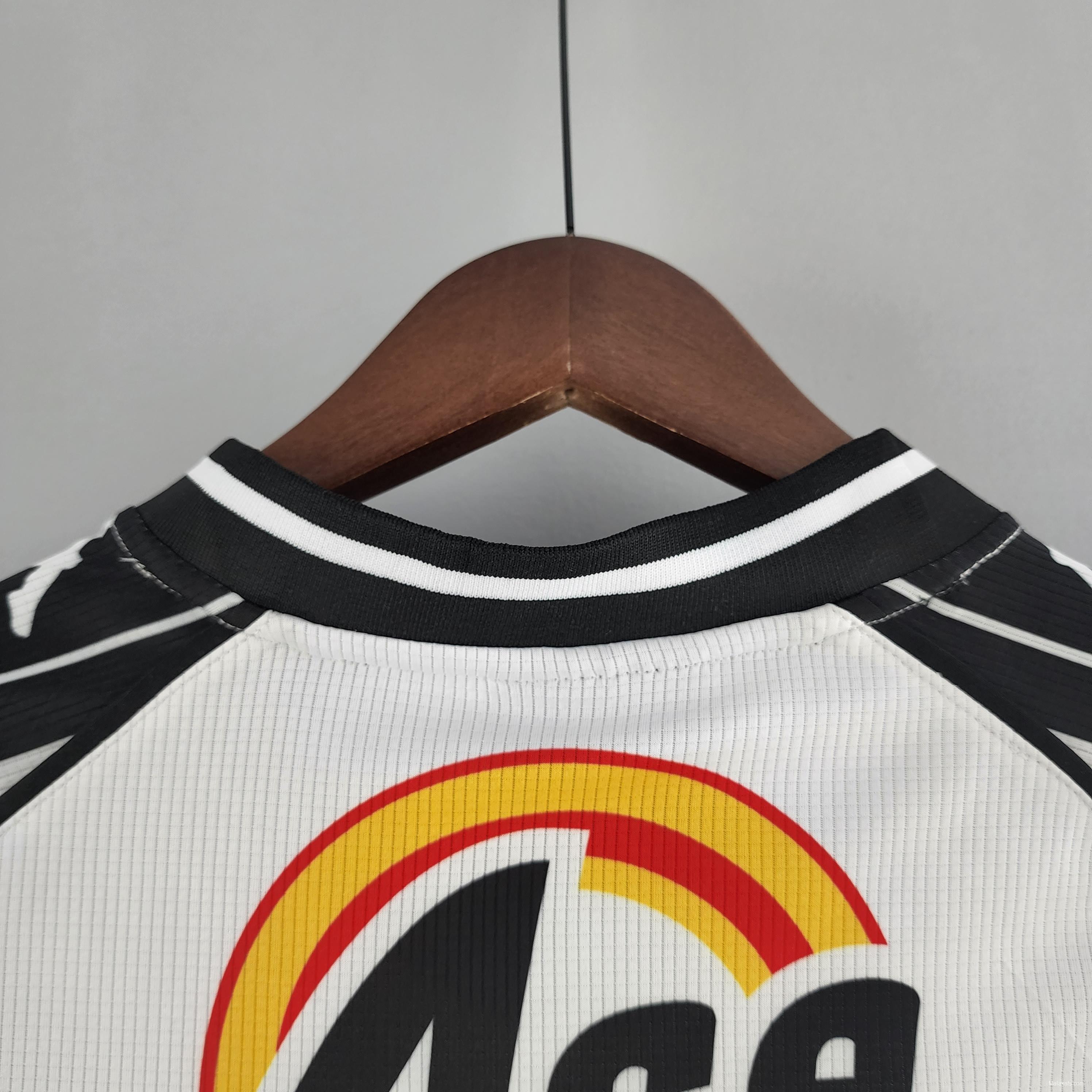 Retro Vasco Da Gama 2000 White Jersey