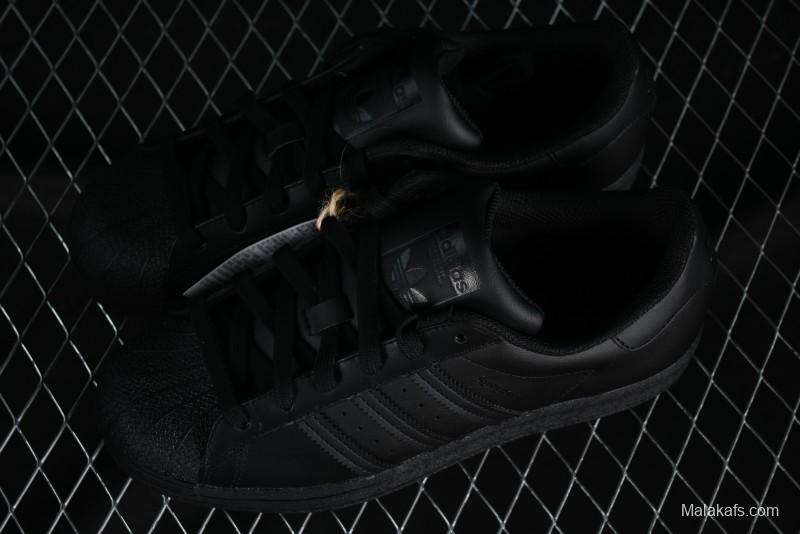 Adidas Superstar EG4957 Classic Shell Toe Casual Sneakers - EG4957