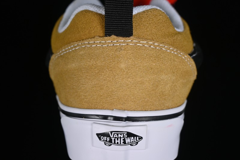 Vans Classics Knu Skool Retro Skate Shoes with Thick Tongue and Oversized Toe - VN0009QC5QJ1