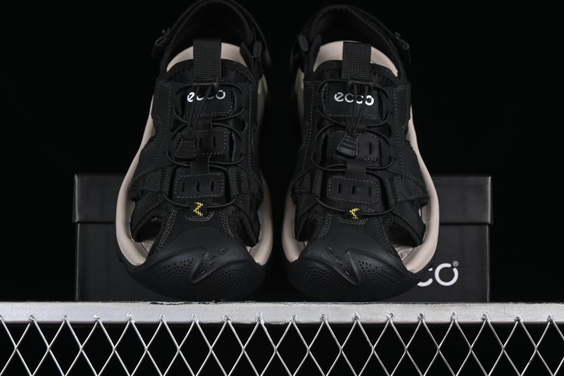 ECCO New Terrain Series Outdoor Closed-Toe Sandals Water Shoes with Breathable Design - 63890301001