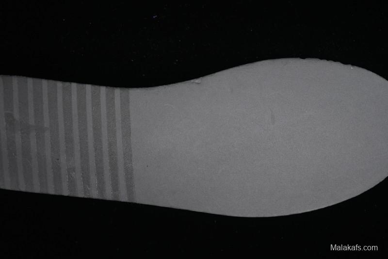 Nike SB Dunk Low Custom Collaboration Otomo Katsuhiro x Nike SB Dunk Low "Steamboy OST" - CT0856-102