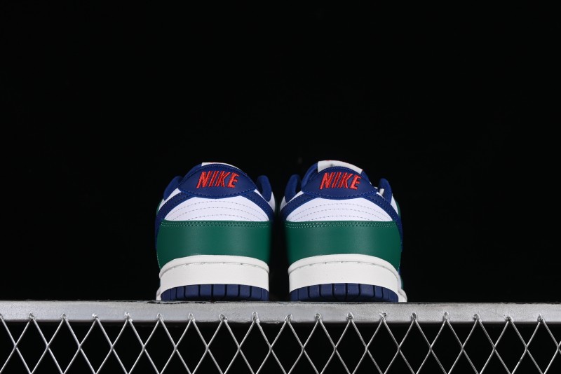 Nike SB Dunk Low SB Skateboarding Shoes - FQ6849-141