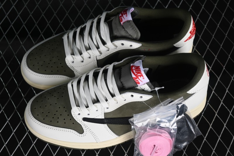 Nike Travis Scott x Air Jordan 1 Low OG Retro Sneakers DM7866-200