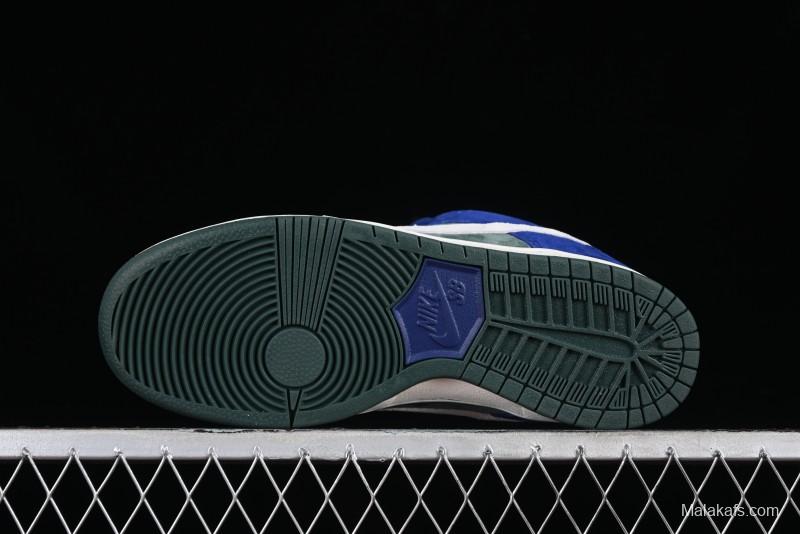 Nike SB Dunk Low Skateboarding Shoes - HF3704-400