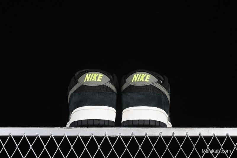Nike Dunk Low SB Skateboarding Shoes - 302517-236