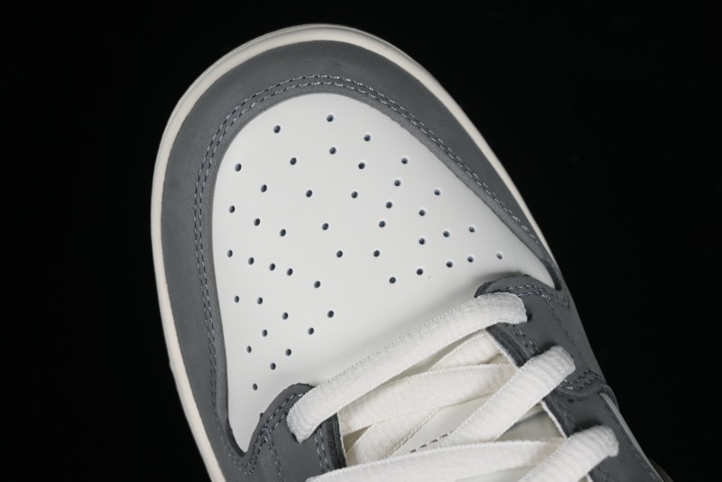 Nike Yuto Horigome x SB Dunk Low Skateboarding Shoes - FQ1180-001