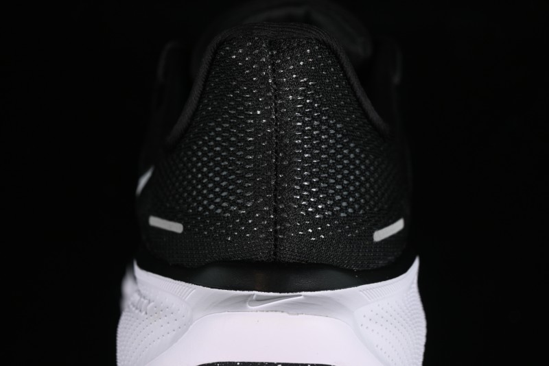Nike Air Zoom Pegasus 41 Running Shoes with Breathable Mesh and Cushioned Support - FD2722-002