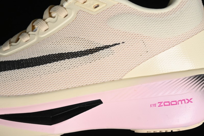 Nike Zoom Fly 6 Running Shoes with Flyknit and React Foam for Superior Elasticity and Lightweight Comfort - FN8455-101
