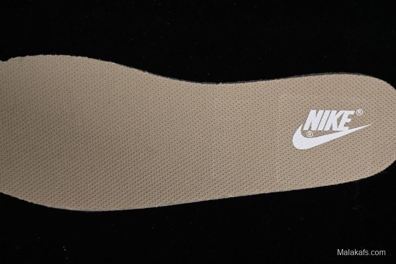 Nike Dunk Low SB Casual Sneakers in Light Grey/Khaki - FJ4188-001