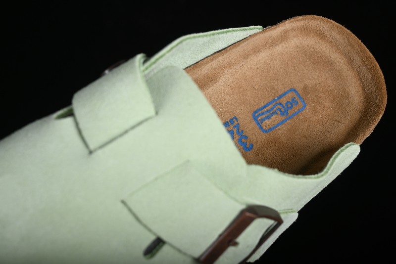 Birkenstock Arizona Soft Footbed Sandals with Suede Leather and Lambswool Lining - G.D4