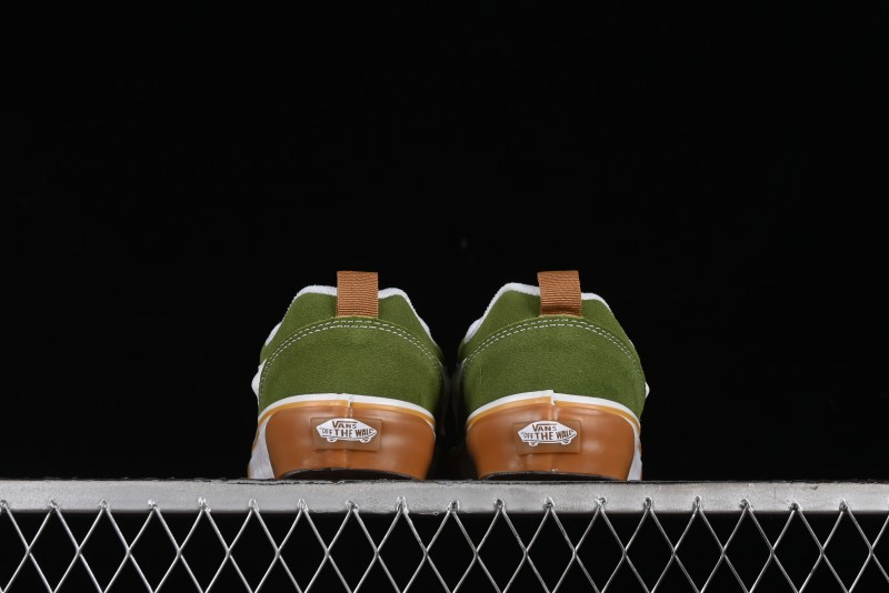 Vans Classics Knu Skool Retro Sneakers with Enlarged Toe and Thickened Sole - VN0009QCCIB