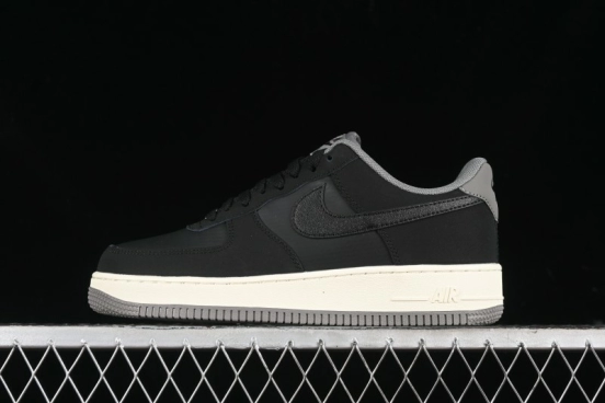 Nike Air Force 1 '07 Low Casual Sneakers with Full-Length Air Cushion - FZ5225-001