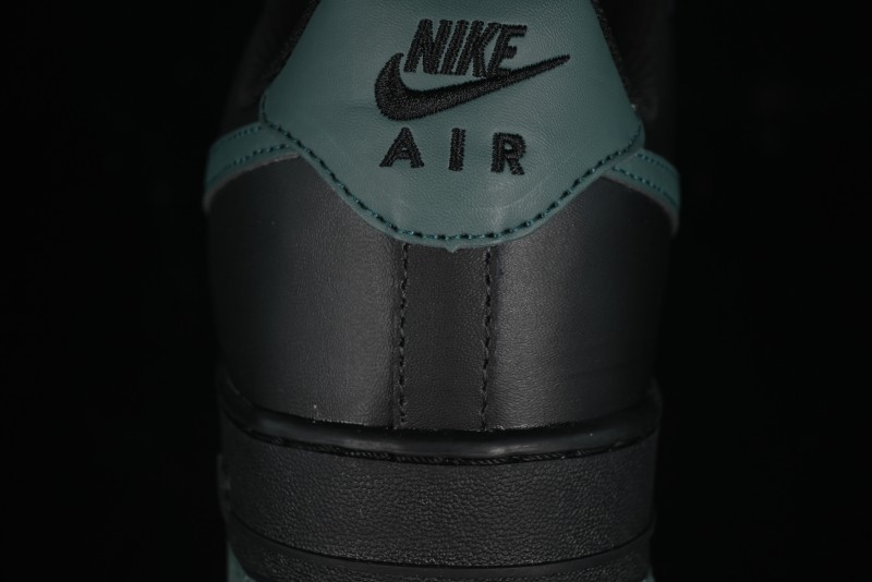 Nike Air Force 1 '07 Low Casual Sneakers with Full-Length Air Cushion - FJ4146-001