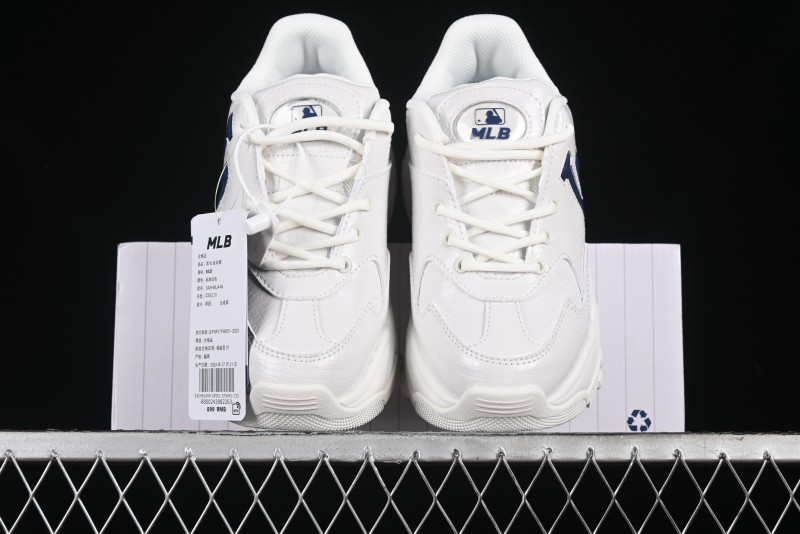 New York Yankees MLB Bigball Chunky Window Croco Thick Sole Casual Running Shoes - 3ASHBLA4N07WHS