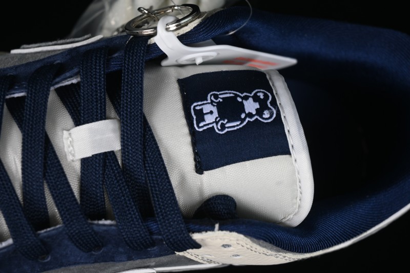Nike SB Dunk Low Collaboration with Violent Bear - Patchwork Grey Swoosh Anniversary Custom Edition Low-Top Casual Skate Shoes - KK1333-013