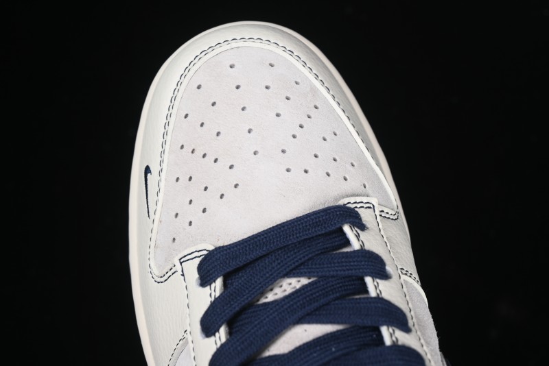Nike SB Dunk Low Supreme Collaboration - Light Blue Double Swoosh Anniversary Custom Low-Top Casual Skate Shoes - XX3168-301