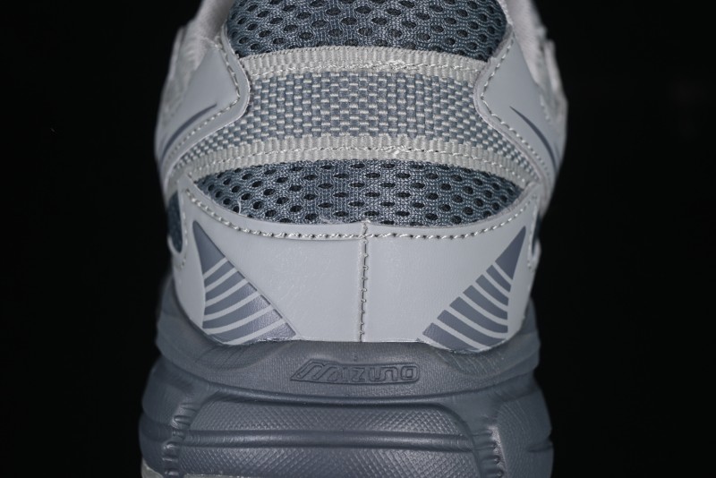 Mizuno Speed 2K Breathable Low-Top Casual Running Shoes with Synthetic Leather - D1GH222910