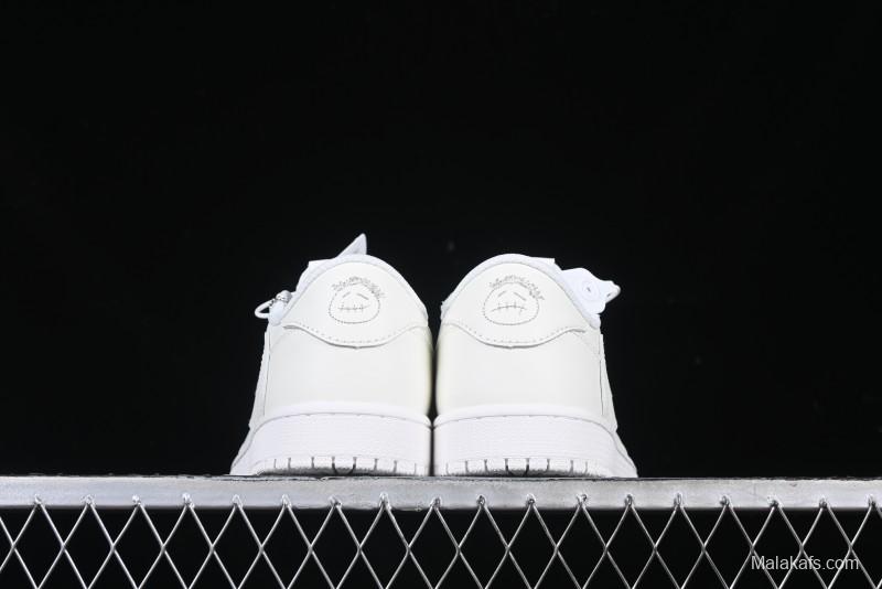 Nike Travis Scott x Air Jordan Low OG SP AJ1 Retro Sneakers in Pure White - TD1228-111