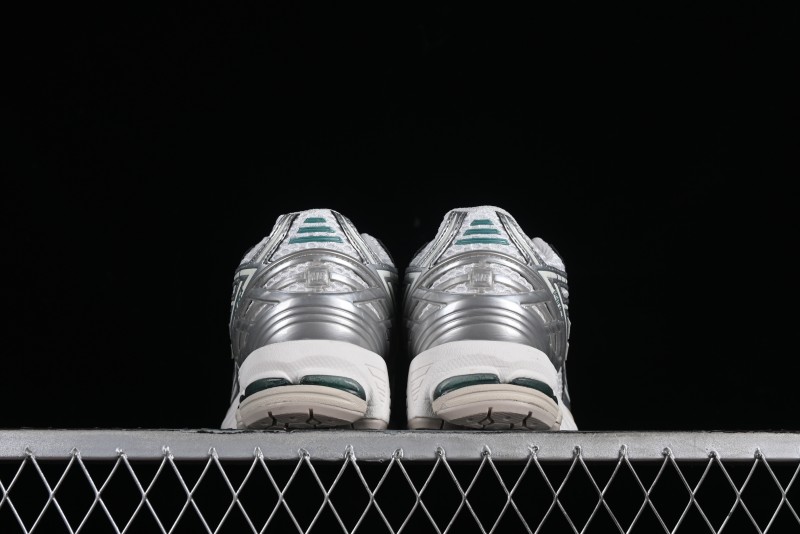 New Balance 1906 Series Retro Dad Style Casual Running Shoes - M1906REE