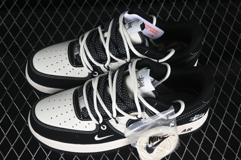 Nike Air Force 1 '07 Low Stussy Collaboration Black White Lace-Up Low-Top Casual Sneakers - SJ1198-108