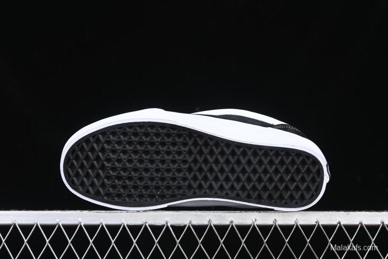 Vans Knu Skool Low Top Retro Casual Vulcanized Sneakers - VN000CS00YK