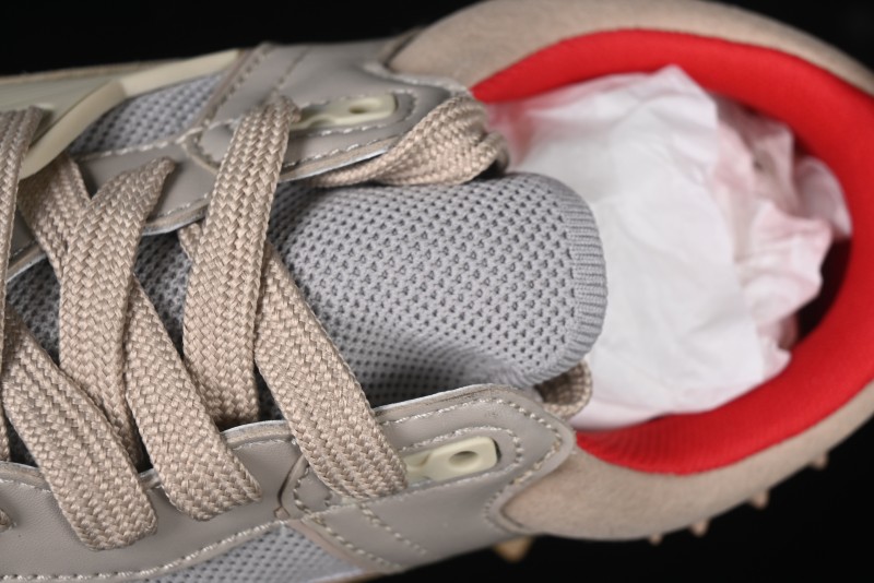Christian Louboutin Funnyto Flat Comfortable Fashion Low Top Sneakers in Taupe - X.D4