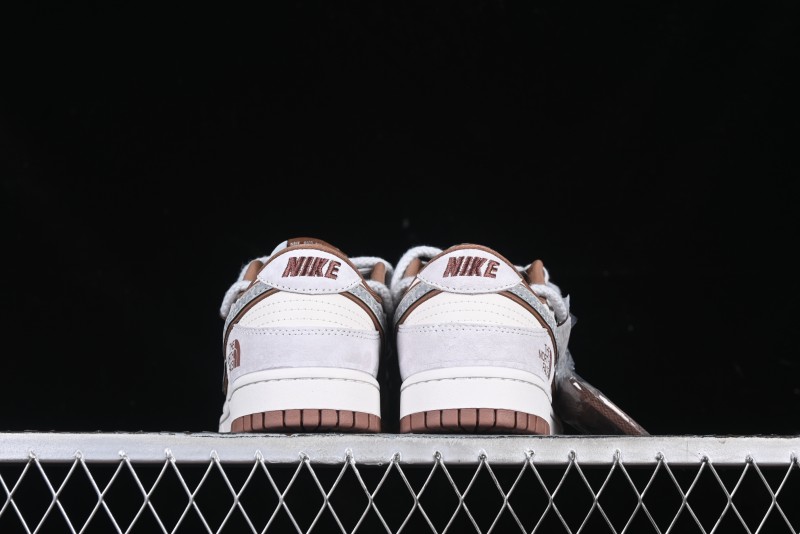 Nike SB Dunk Low The North Face x CDG Collaboration Anniversary Edition Custom Low-Top Casual Sneakers - XX3168-110