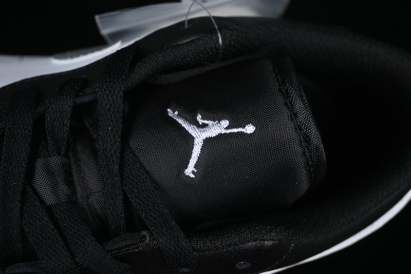 Nike Air Jordan 1 Low AJ1 Basketball Shoes in Black White Silver - 553558-131