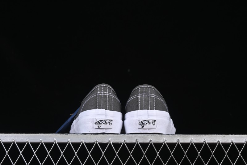 Vans Authentic Reissue 44 Low-Top Casual Skate Shoes - VN0007QZ2VM