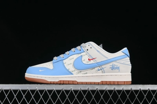 Nike SB Dunk Low Stussy Collaboration Light Blue Gum Low-Top Casual Skate Shoes - XS6089-530