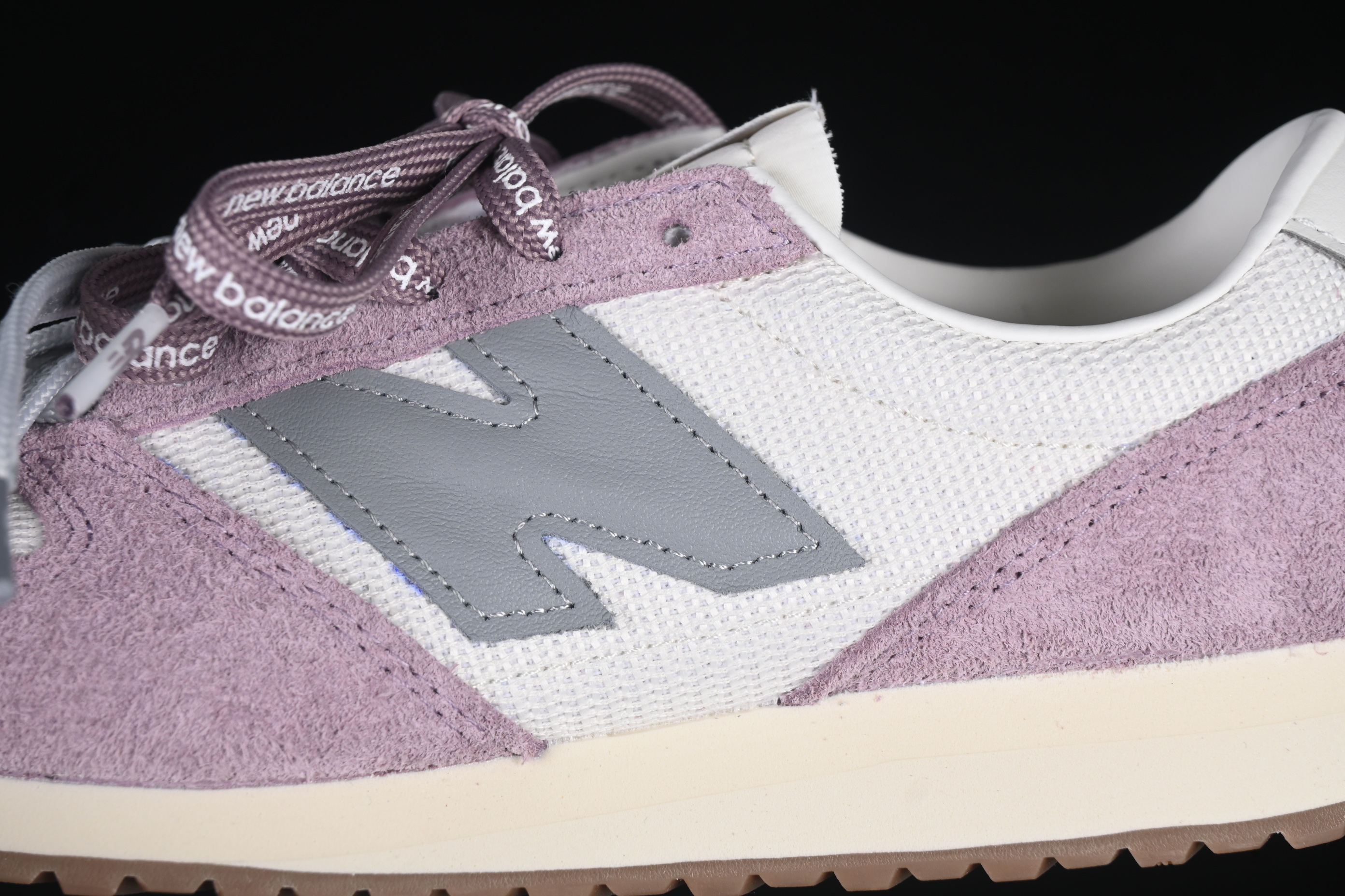 New Balance 471 Series Fabric and Leather Casual Lifestyle Shoes - U471AL
