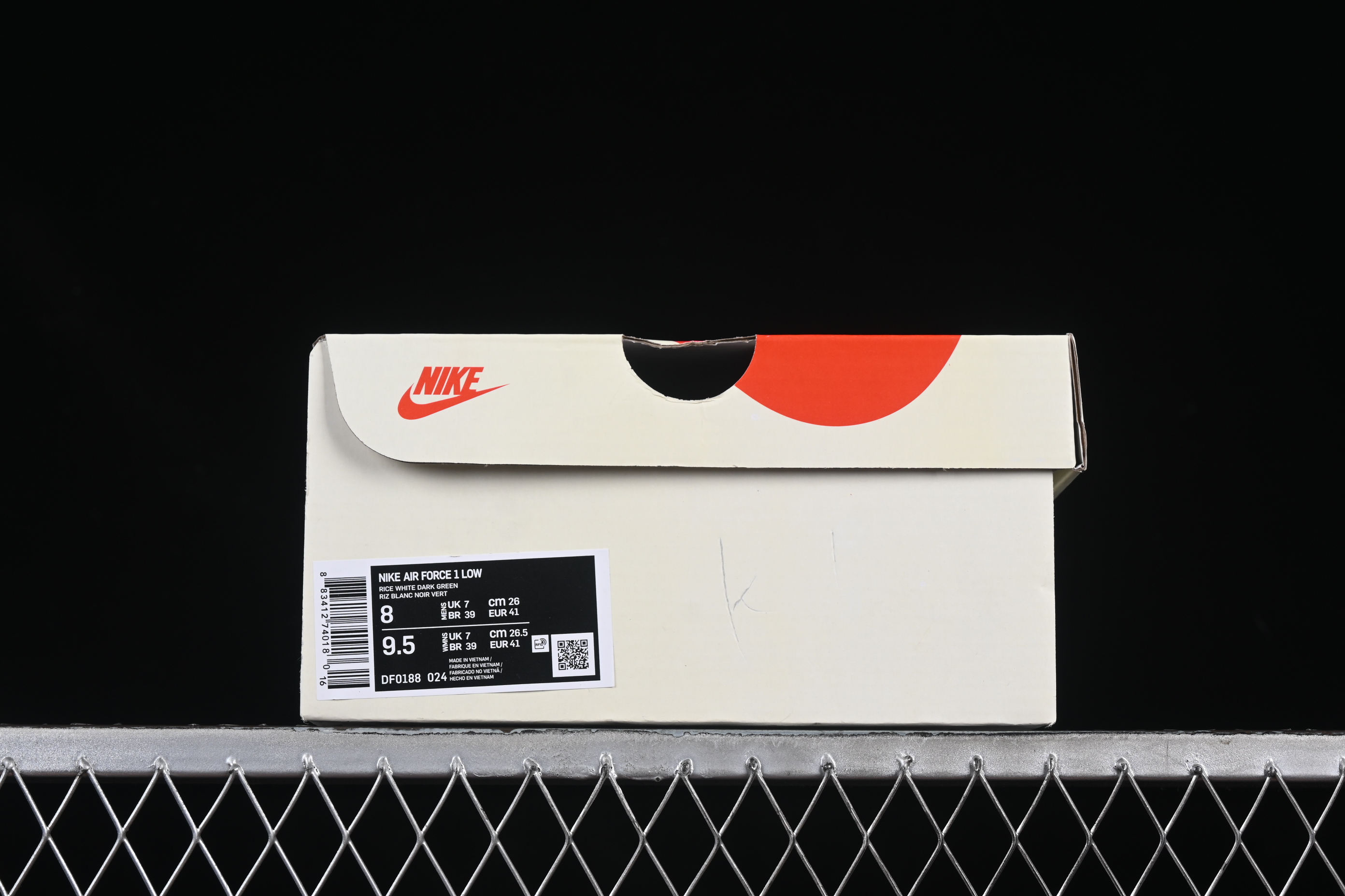 Nike Air Force 1'07 Low Supreme Collaboration Distressed Graffiti Casual Sneakers - DF0188-024