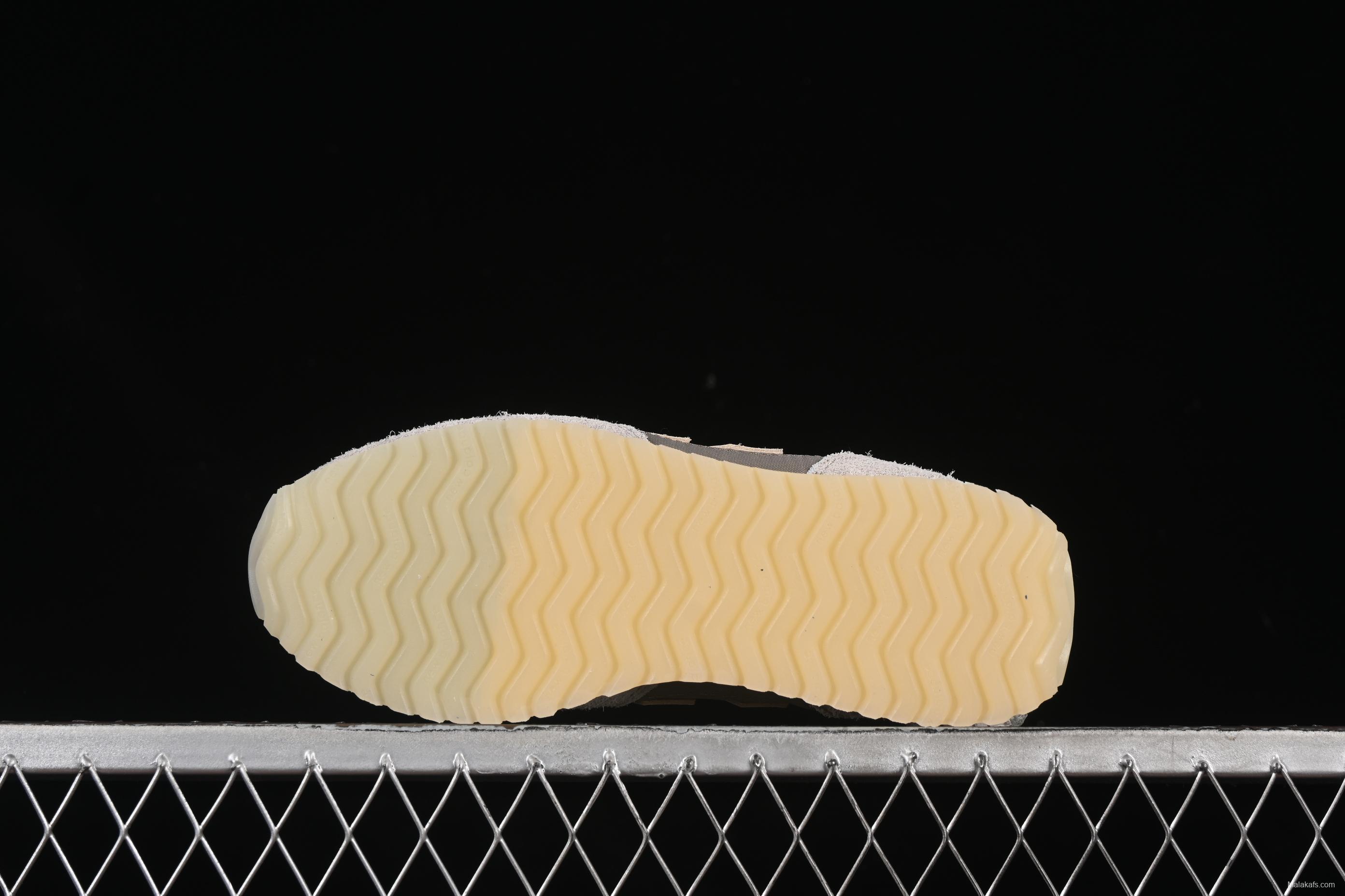 New Balance NB471 Series Fabric and Leather Casual Lifestyle Shoes - U471GR