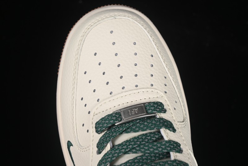 Nike Air Force 1 '07 Low Stussy Collaboration Green Swoosh Gum Sole Casual Sneakers - XX3168-138