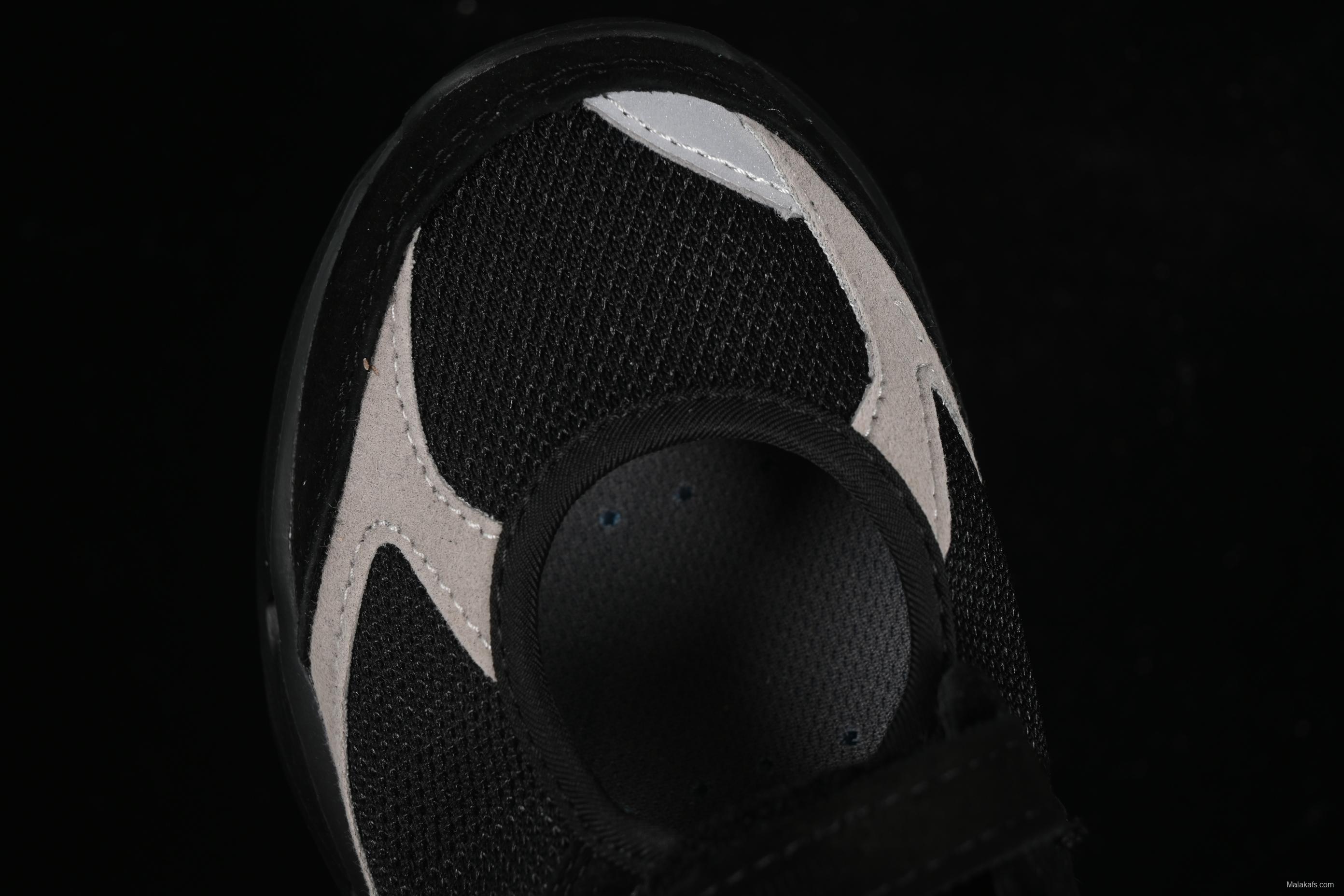 New Balance Breeze Low-Top Lifestyle Casual Shoes for Summer with Enhanced Breathability - SD2203BK