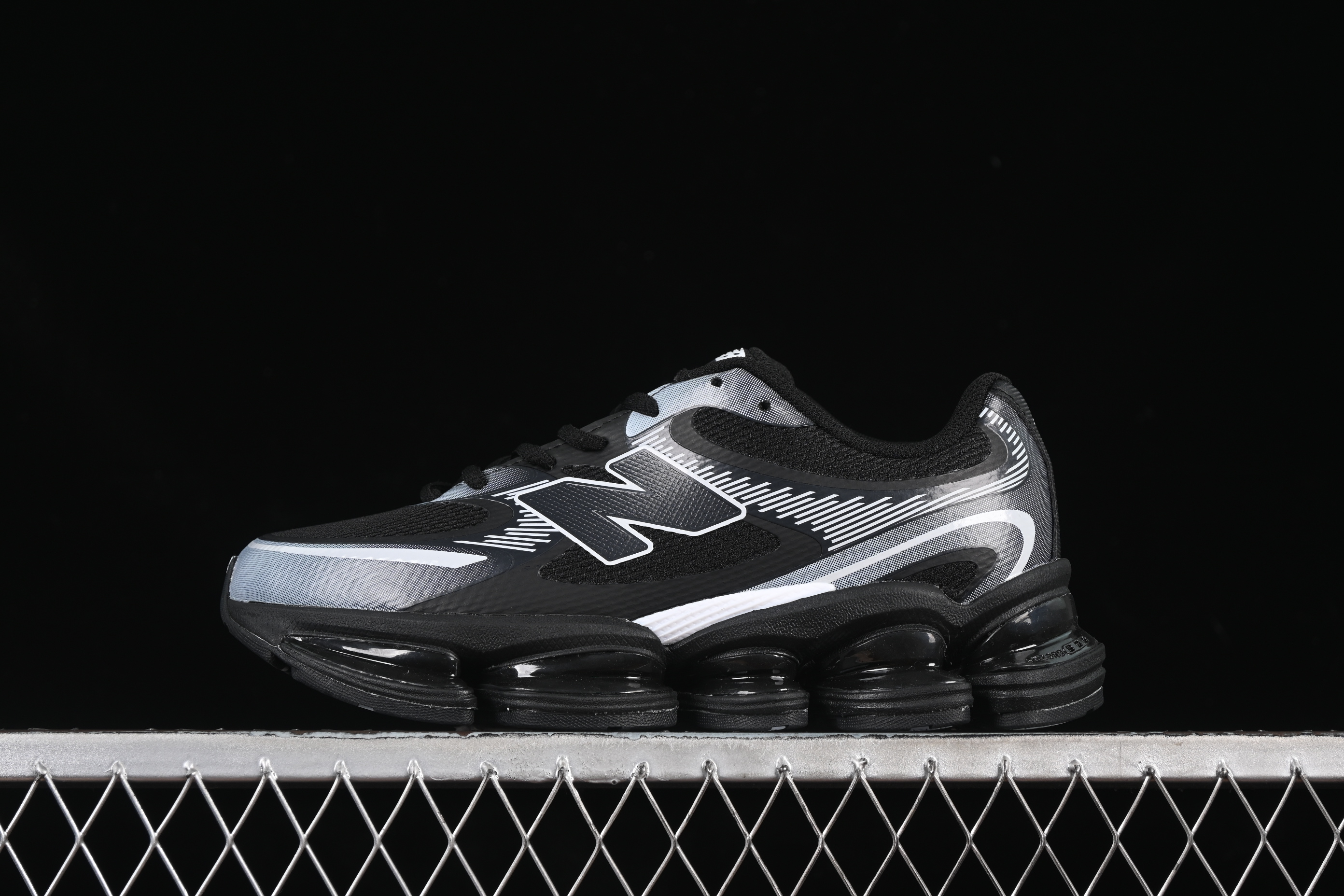 New Balance 2000 Series Retro Dad Style Casual Running Shoes - U2000RE