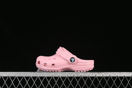 Crocs Classic Clog Kids Lightweight Slip-Resistant Comfortable Sandals - Classic