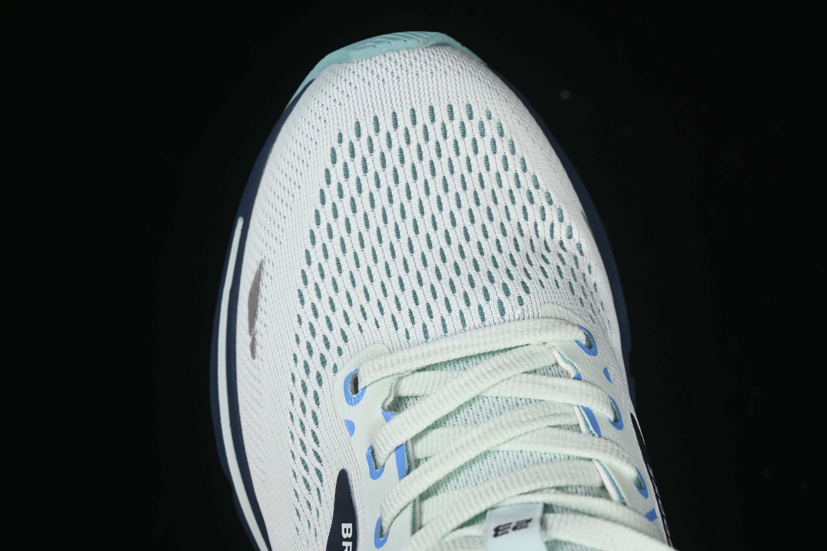 Brooks Adrenaline GTS 23 Running Shoes with Mesh Upper for Enhanced Breathability - 1103911D065