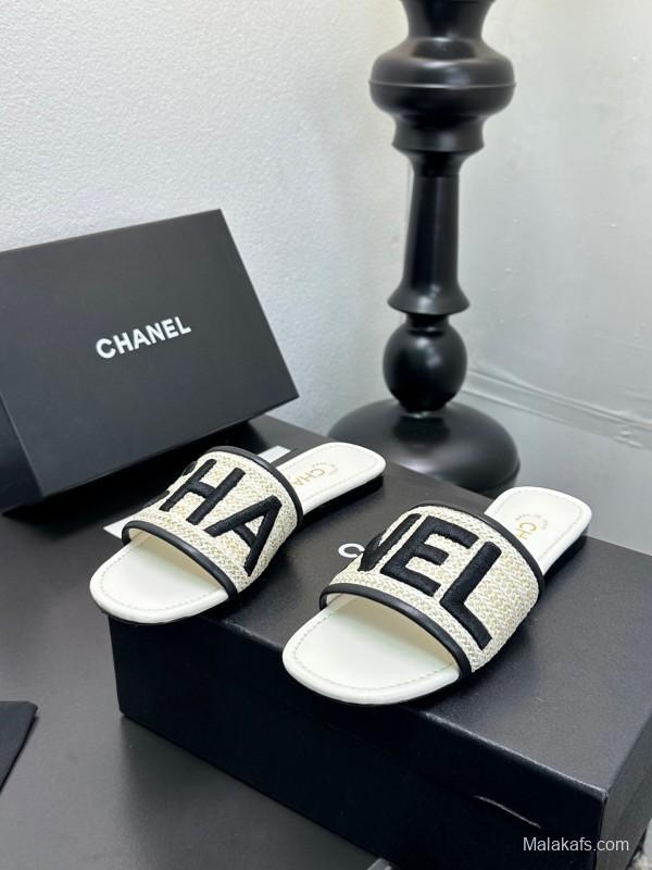 2025 Women CHANEL White Black Canvas Slippers