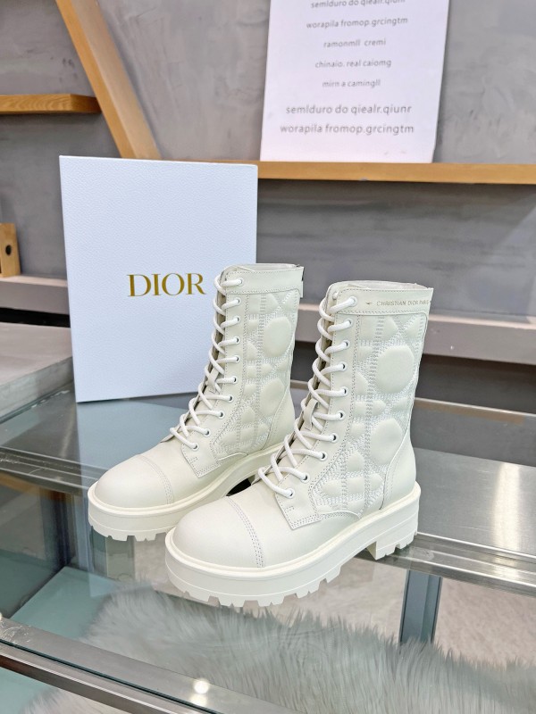 2024 Women Dior white leather boots MJ00430