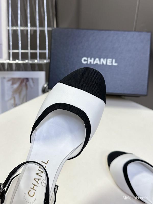 2025 Women Chanel White Black Leather Sandals