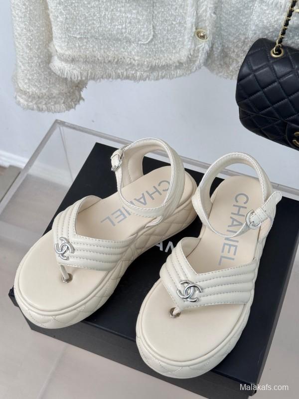 2025 Women Chanel White Leather Sandals