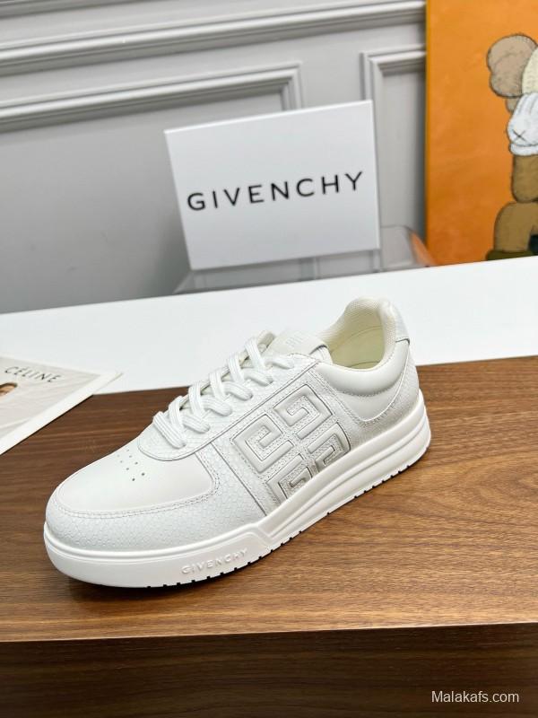 2024 Unisex Givenchy White Silk Calfskin Patent Leather Low Top Sneakers MJ00380