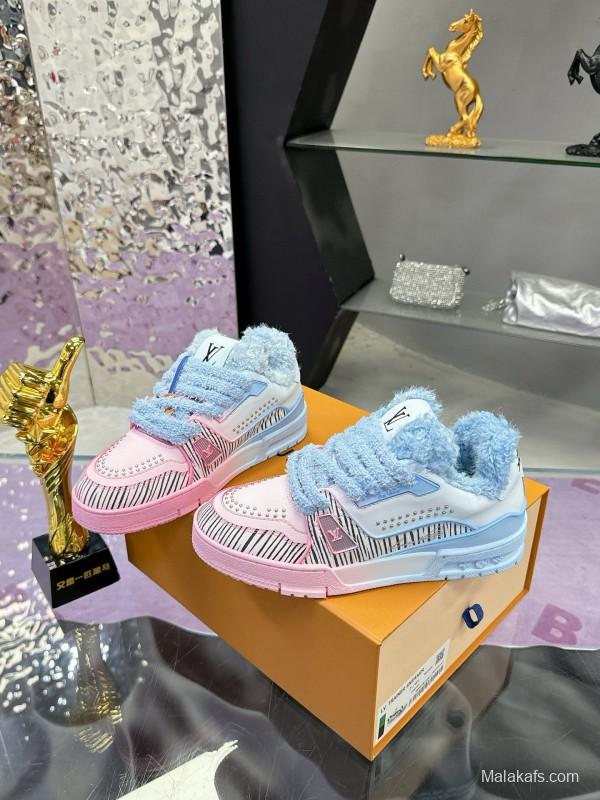 2024 Unisex Louis Vuitton Blue Pink Leather Sneakers