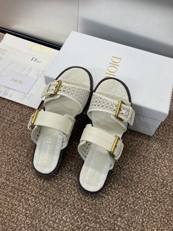 2025 Women Dior White Calfskin Leather Slippers CD Logo Buckle KFY00300