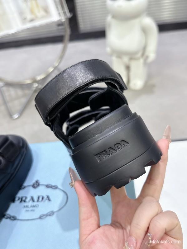 2025 Women Prada Black Leather Sandals