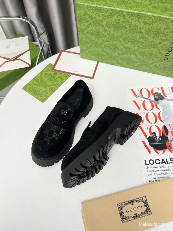 2024 Women Gucci Black Suede Leather Loafers MJ00320