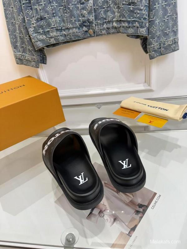 2025 Slippers Louis Vuitton Black Leather Slippers LY