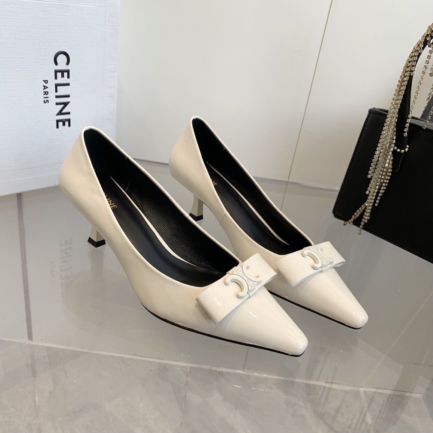 2025 Women Celine White Calfskin Pointed Toe Pumps KFY00330